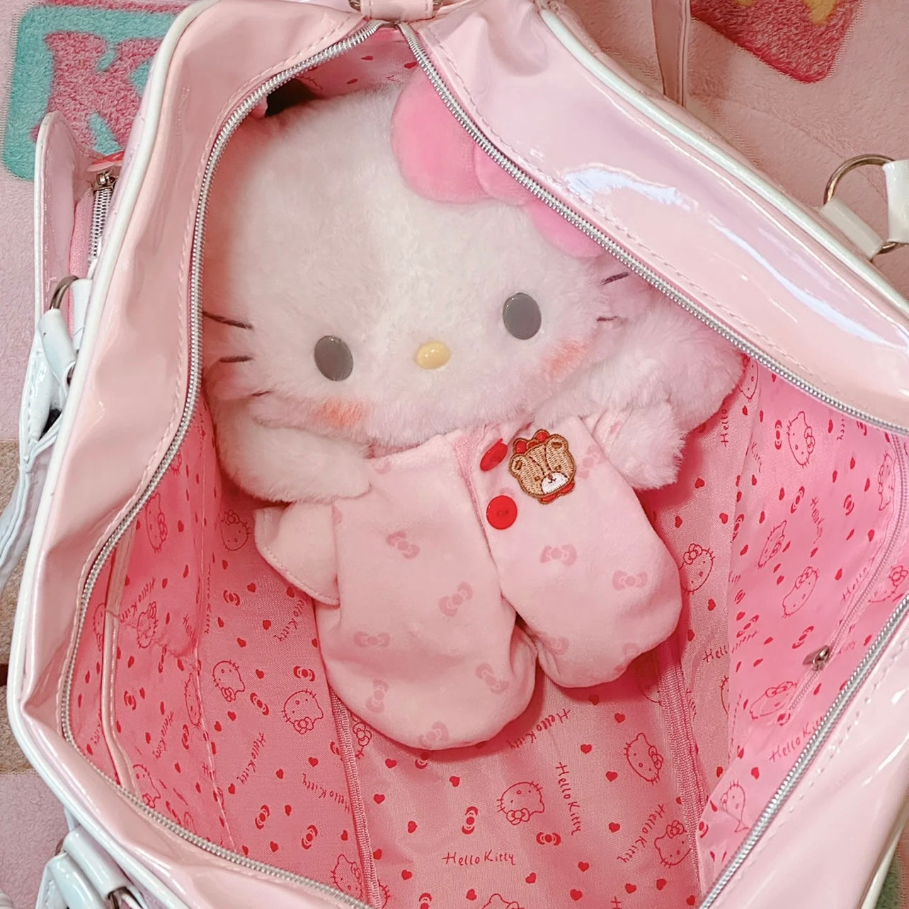 Sanrio Hello Kitty Purse 2024 | favors.com